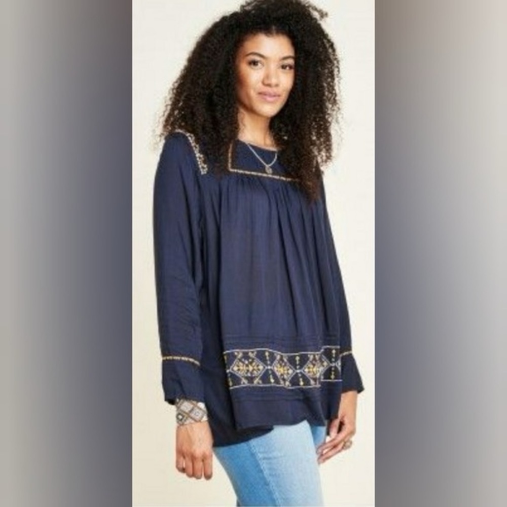 Earthbound Boho Navy Blue Embroidered Flowy Blouse Size Small